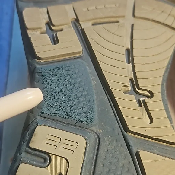 BROOKS ADRENALINE 22 GTS MENS RUNNING Size 10.5  #1103561D004 - Picture 10 of 11